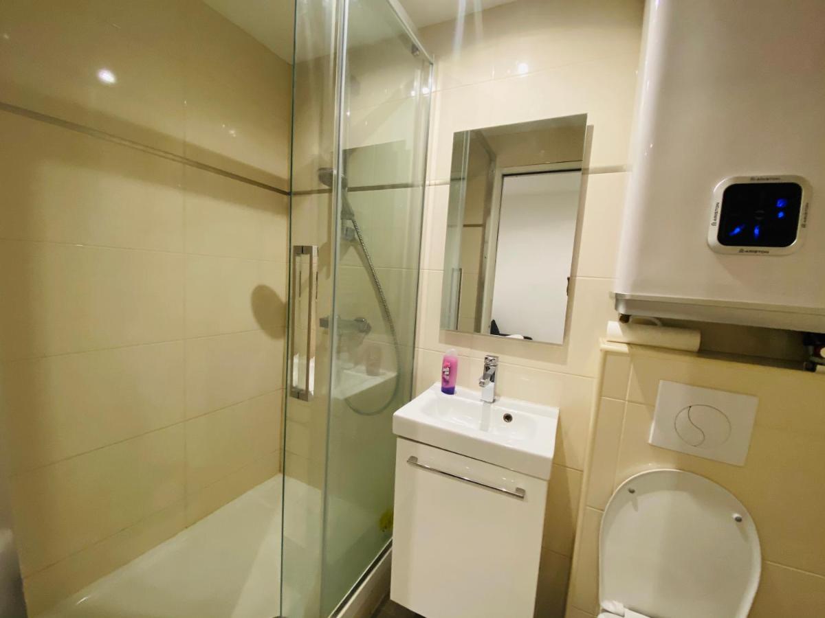 Le Marais-Saint Martin Working & Living Apartment Париж Екстериор снимка