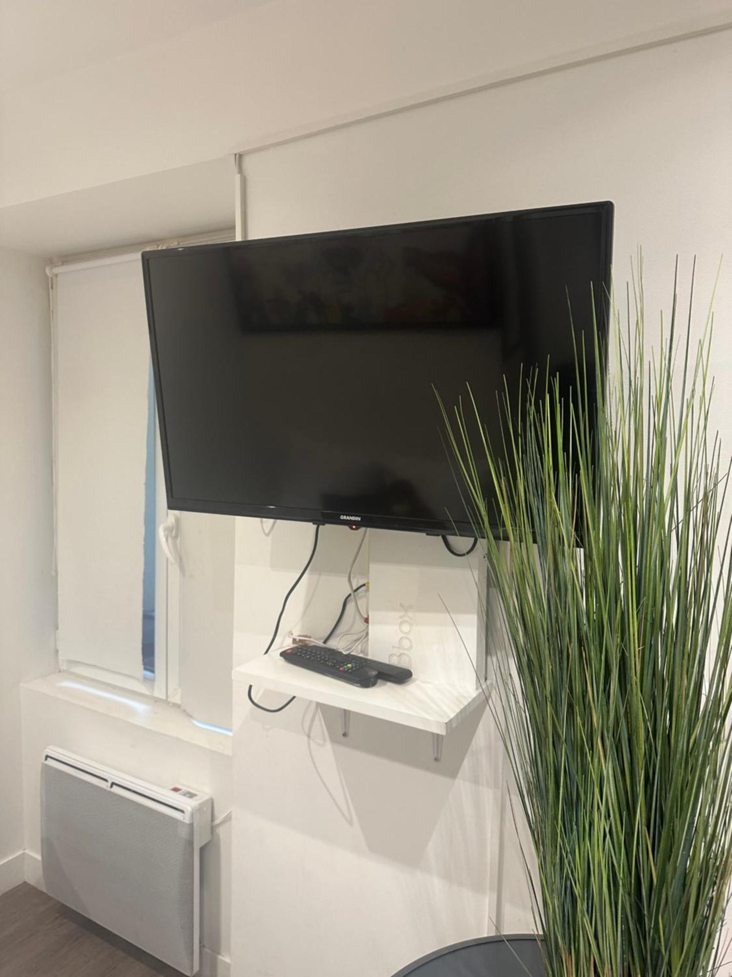 Le Marais-Saint Martin Working & Living Apartment Париж Екстериор снимка